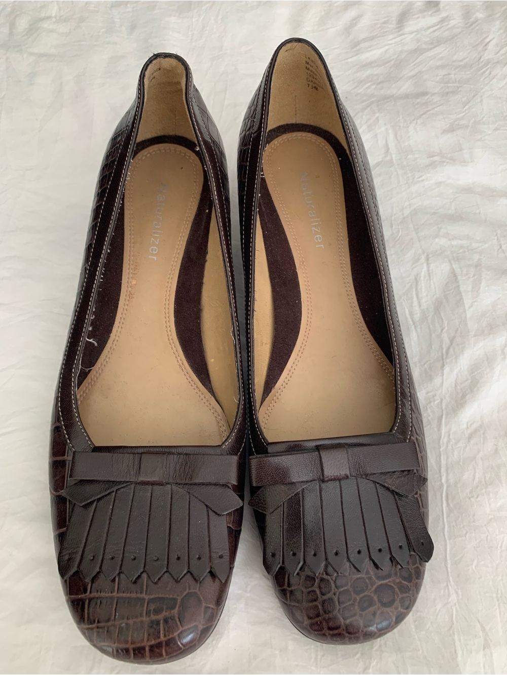 Naturalizer Brown Croc-Embossed Fringe Loafers Size 7.5